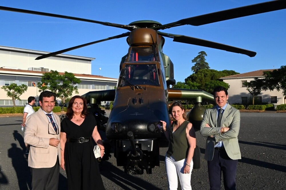 El Bhela I celebra a la patrona de la aviación