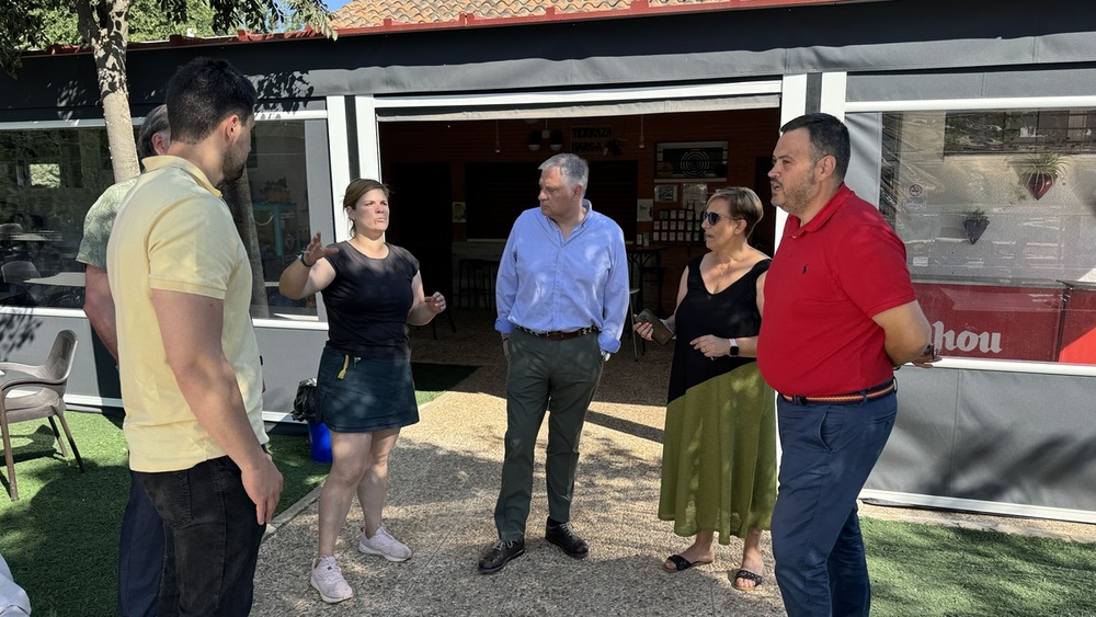 Valverde estrena verano con la piscina municipal renovada