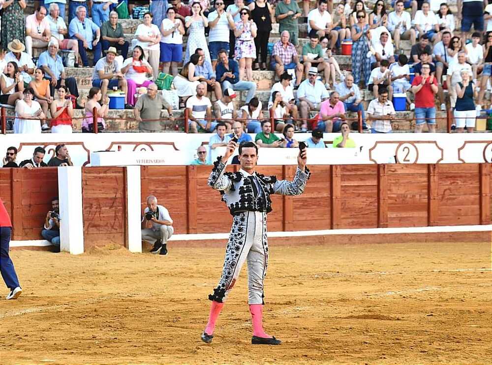 Perera y Galván, doble puerta grande en Manzanares