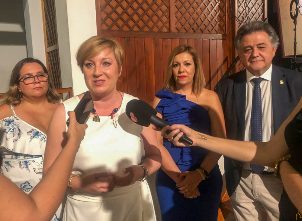 Pepa Pedroche recibe el Premio Patio de Comedias de Torralba