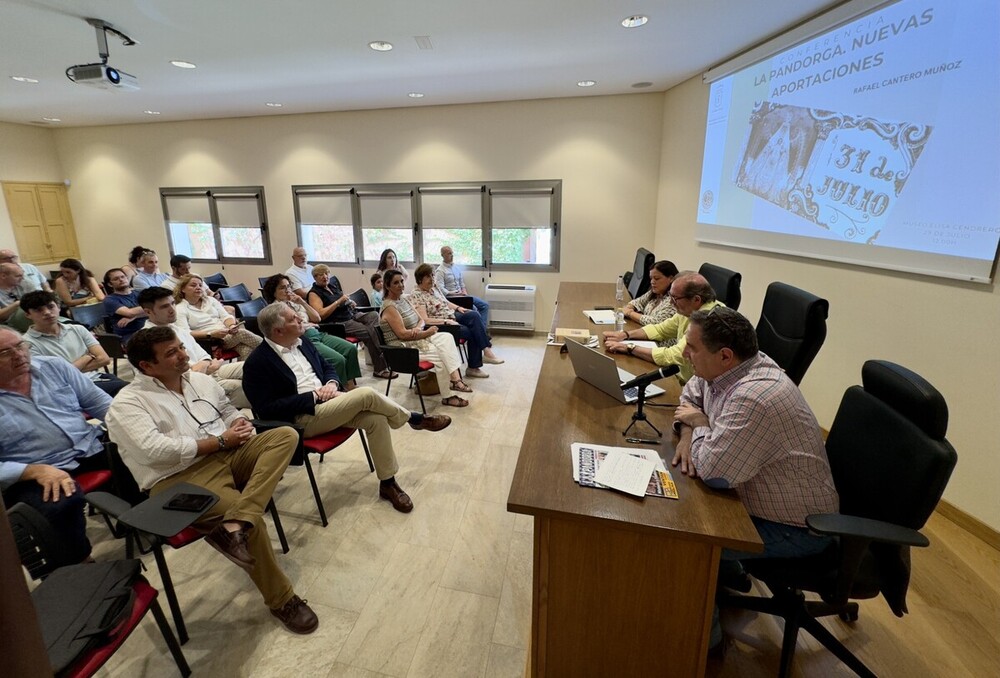 Conferencia de Rafael Cantero sobre la Pandorga