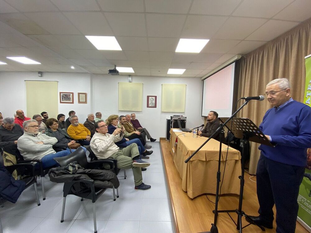 Pablo Pichaco aborda la crisis salina del Mediterráneo