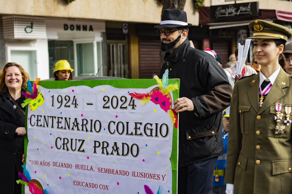 carnaval en ciudad real, desfile infantil de todos los colegios de ciudad real, en el primer desfile de carnaval de niños  / RUEDA VILLAVERDE