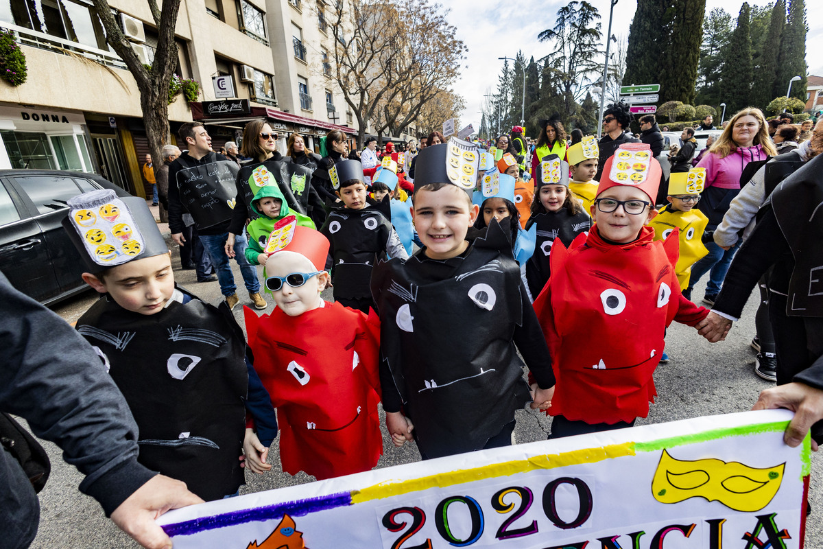 carnaval en ciudad real, desfile infantil de todos los colegios de ciudad real, en el primer desfile de carnaval de niños  / RUEDA VILLAVERDE