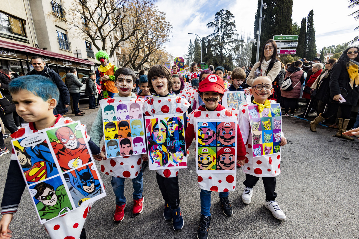 carnaval en ciudad real, desfile infantil de todos los colegios de ciudad real, en el primer desfile de carnaval de niños  / RUEDA VILLAVERDE