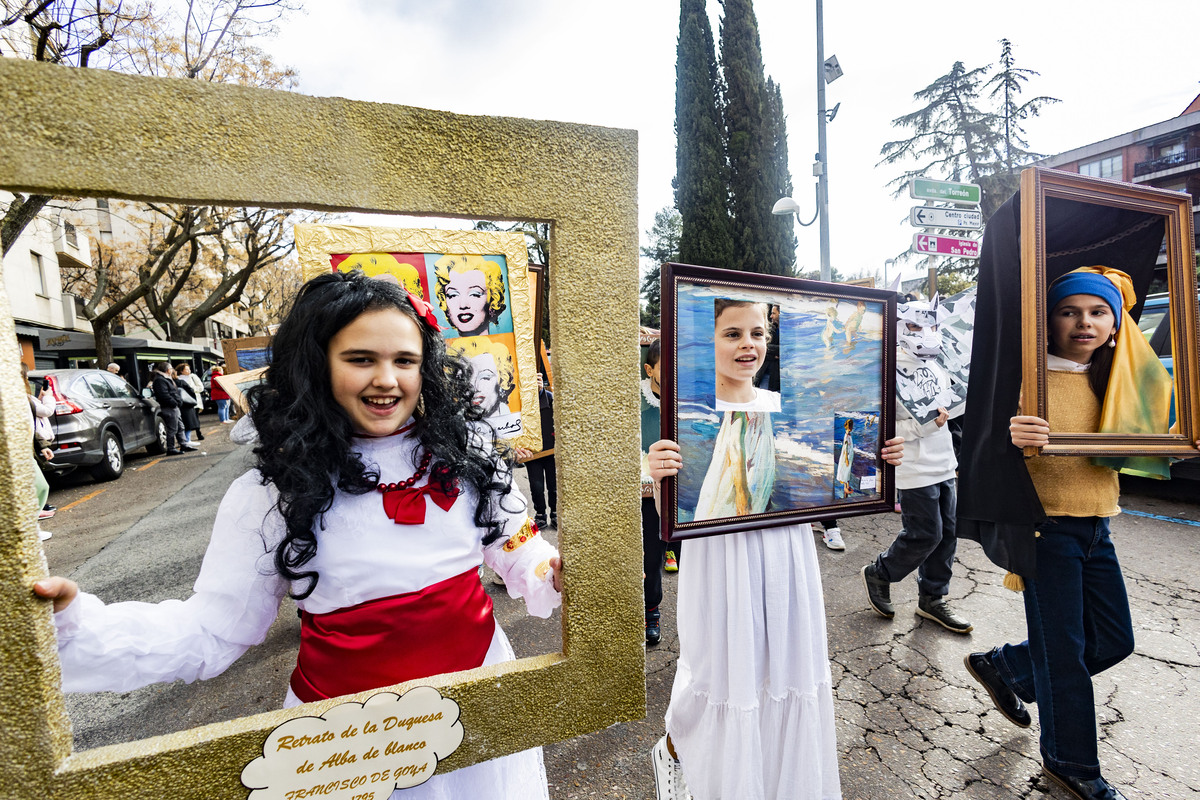 carnaval en ciudad real, desfile infantil de todos los colegios de ciudad real, en el primer desfile de carnaval de niños  / RUEDA VILLAVERDE