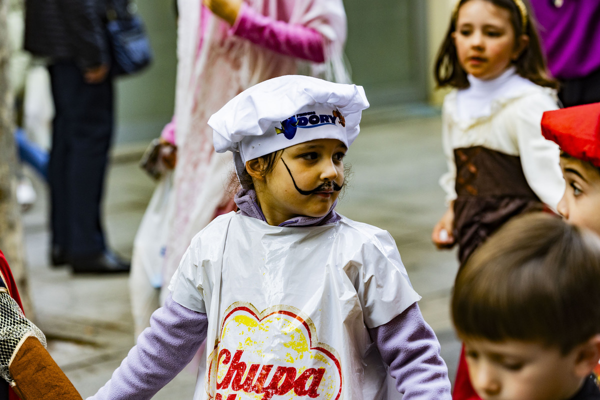 carnaval en ciudad real, desfile infantil de todos los colegios de ciudad real, en el primer desfile de carnaval de niños  / RUEDA VILLAVERDE