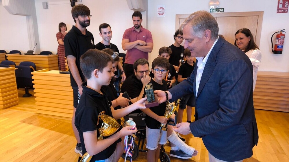 Ciudad Real felicita a Sebastián Fuentes por sus éxitos 