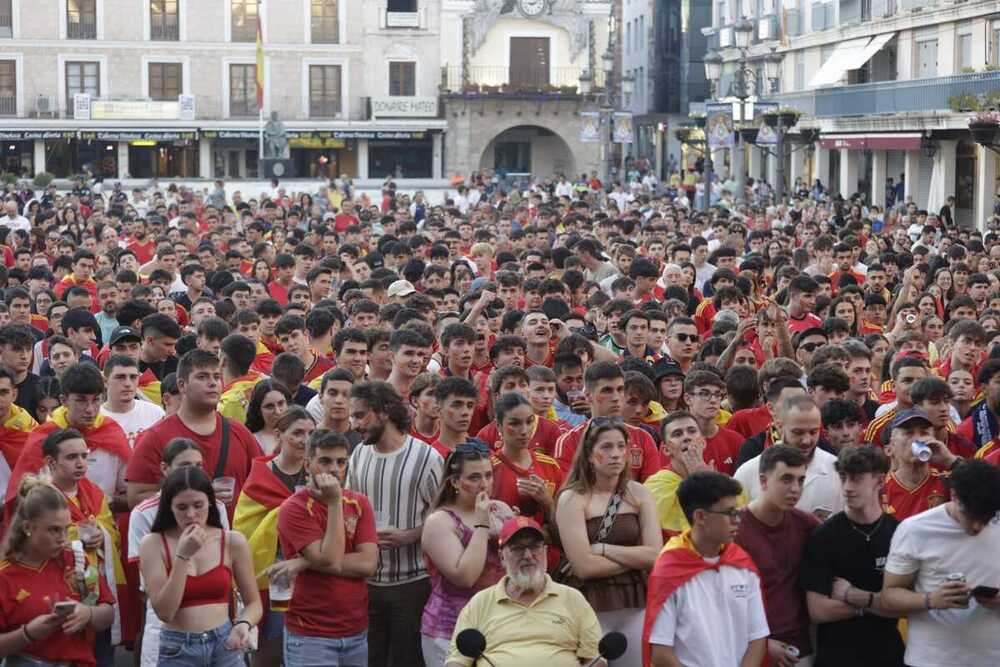 Expectación y muchos nervios en el corazón de Ciudad Real