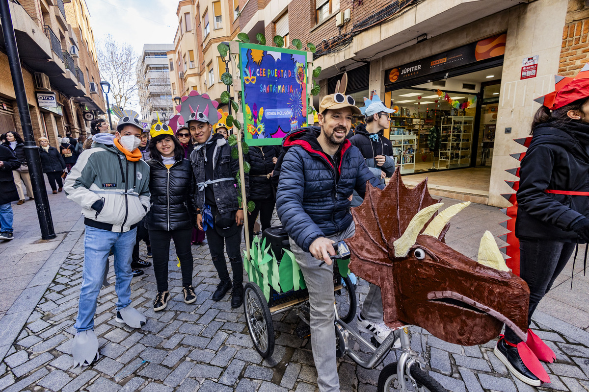 carnaval en ciudad real, desfile infantil de todos los colegios de ciudad real, en el primer desfile de carnaval de niños  / RUEDA VILLAVERDE