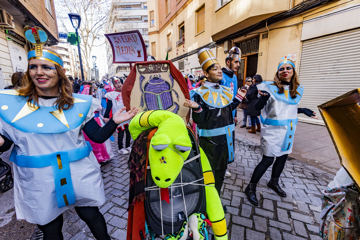 carnaval en ciudad real, desfile infantil de todos los colegios de ciudad real, en el primer desfile de carnaval de niños  / RUEDA VILLAVERDE