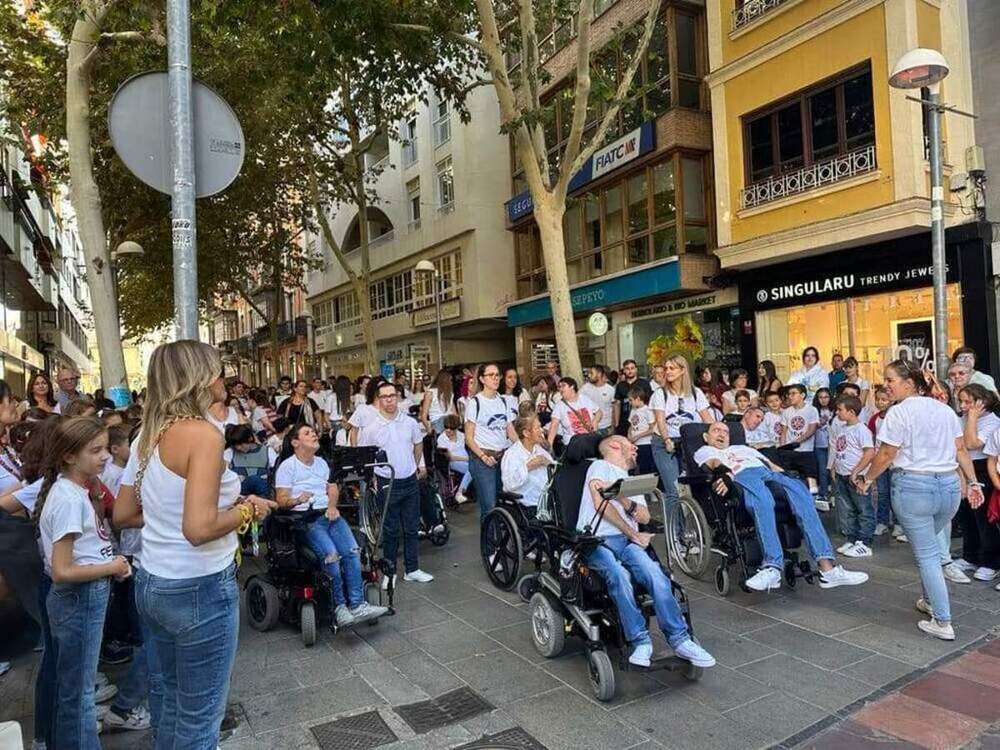 Aspacecire aborda el envejecimiento de personas con parálisis