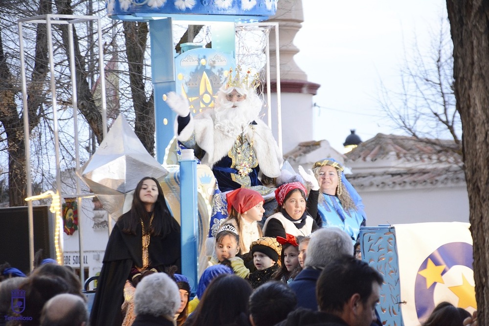 Miles de niños reciben en Tomelloso a los Reyes Magos