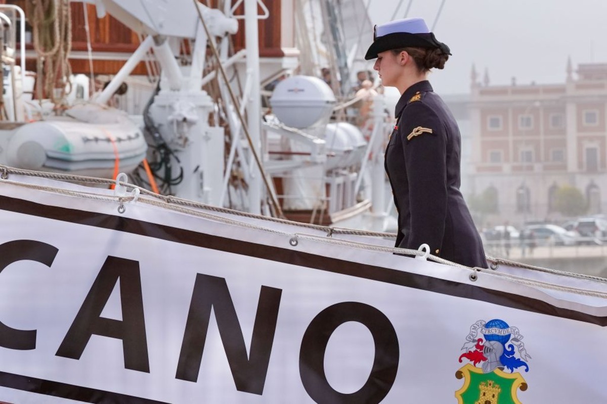 La princesa Leonor zarpa en el Juan Sebastián Elcano