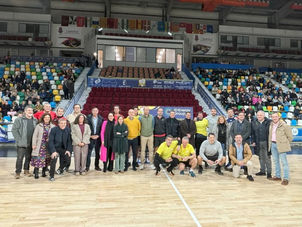 El balonmano de Ciudad Real honra a su historia