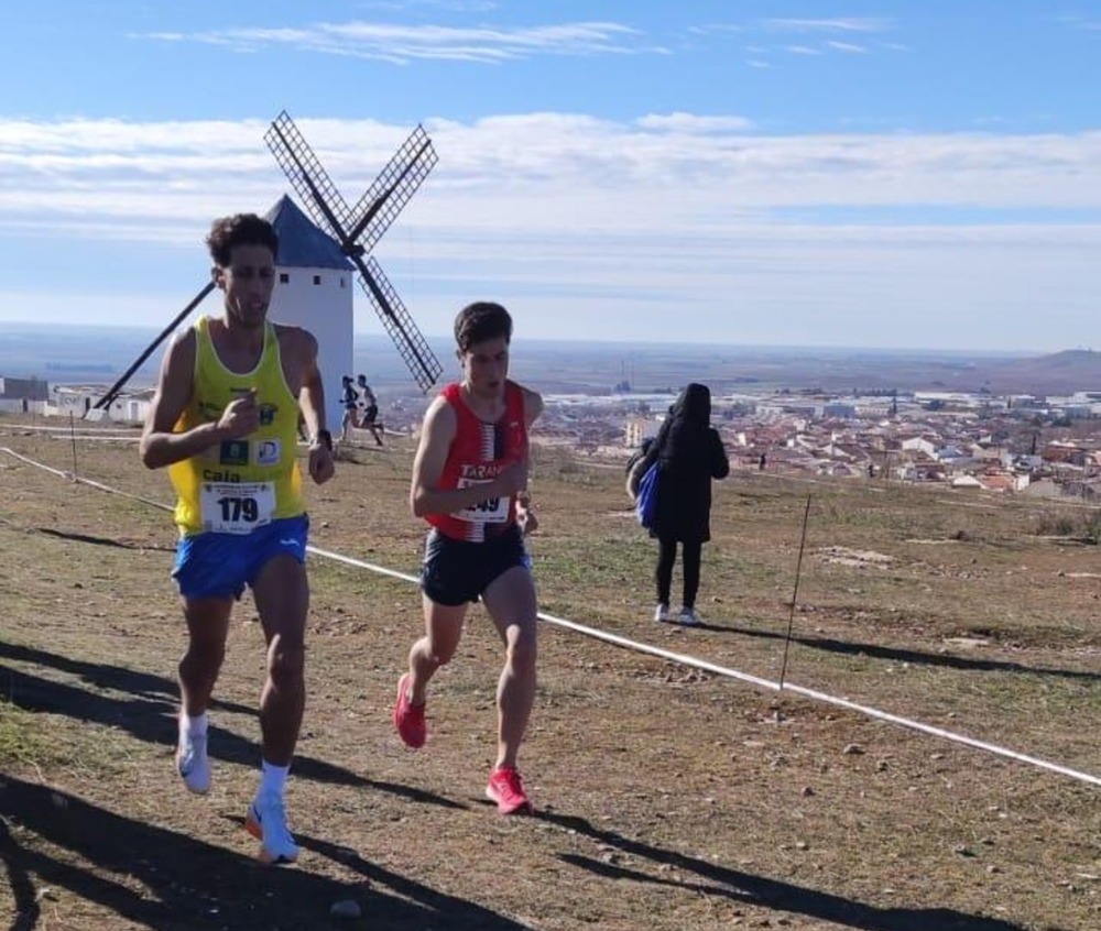 Criado y Massat triunfan en el Cross Villa de los Molinos