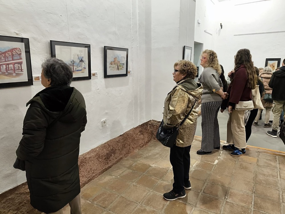 Luz Barnerán expone sus 'Rincones de La Mancha'