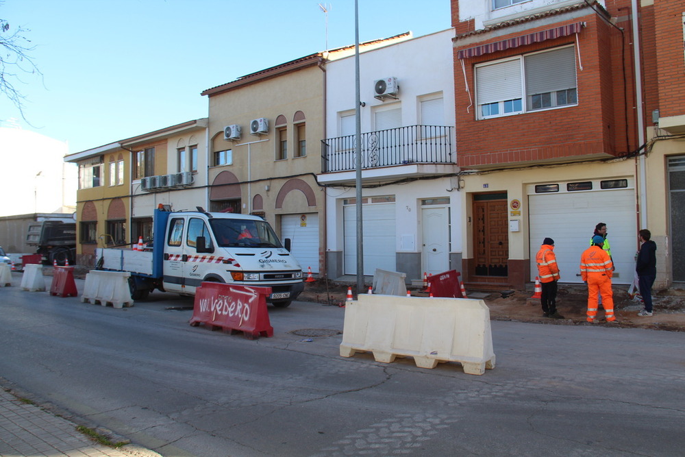 Alcázar mejora la accesibilidad en la Avenida Quero