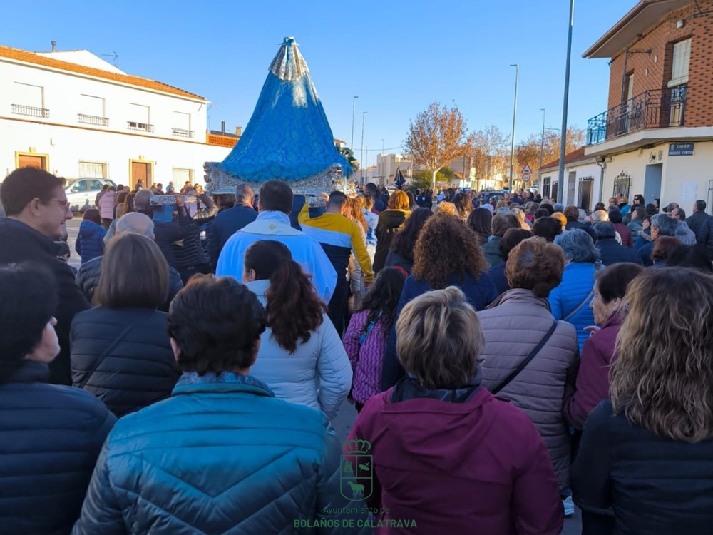 La 'Llevada' devuelve a la Virgen del Monte a su santuario