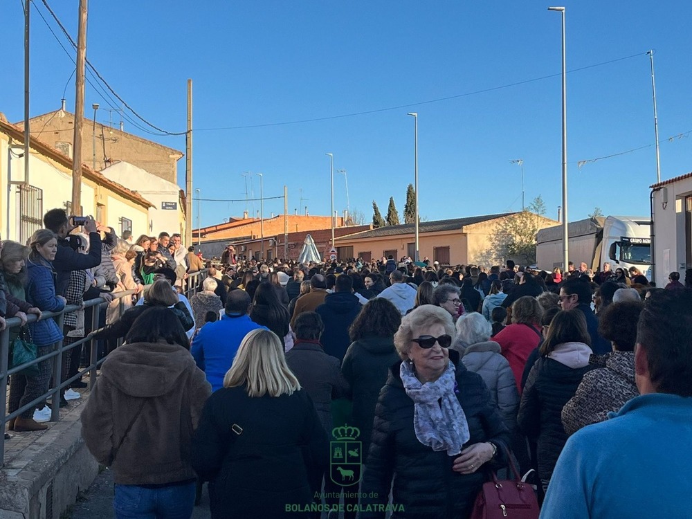 La 'Llevada' devuelve a la Virgen del Monte a su santuario