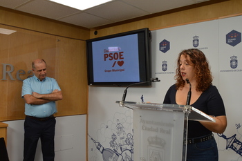 El PSOE denuncia la subida 'generalizada' de tasas de PP y Vox