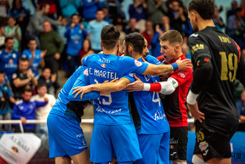 Duelo de grandes en apuros en el Olivo Arena