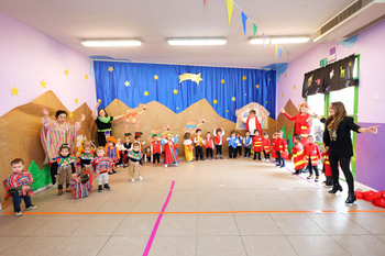 La Escuela Infantil Alba celebra su espectáculo navideño