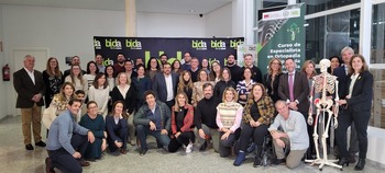 Bidafarma clausura el I Curso en Ortopedia Aplicada