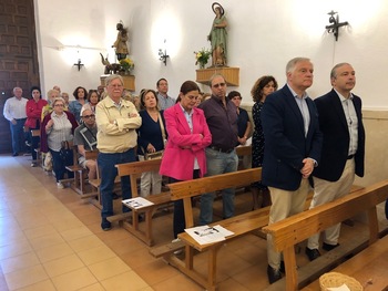 Cañizares asiste a la misa por San Miguel en La Poblachuela