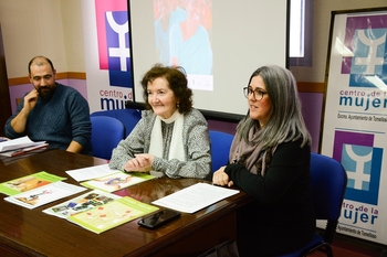 Afammer participa en la lectura del libro 'Tú también cuentas'