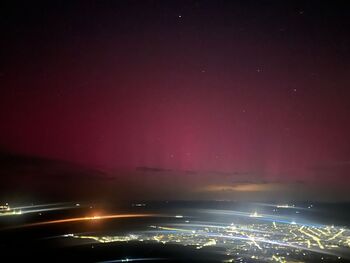 Una aurora boreal sobre Ciudad Real inunda las redes