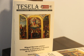 Rosario Romero presenta la tesela de Miguel Barroso