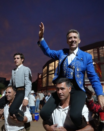 Triunfal corrida de rejones en Villarrubia de los Ojos