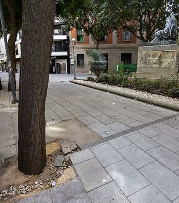 La sequía, causa de los hundimientos en la plaza de Cervantes