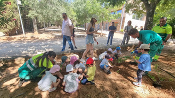 Plantaciones y senderismo para el Día de Medio Ambiente