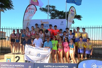 Miguelturra y Salesianos vencen en el Regional de Voley Playa