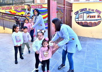 Simulacro de emergencia en el colegio Giner de los Ríos