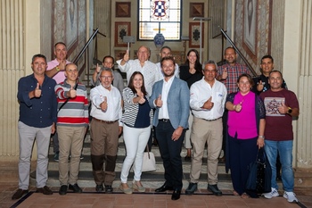 El MXGP visita el Palacio del Marqués de Santa Cruz