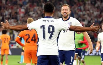 Watkins e Inglaterra desafían a España