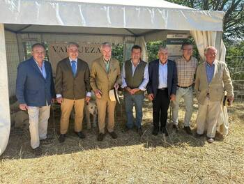 Ricardo Chamorro visita la feria SiCampo en Madrid