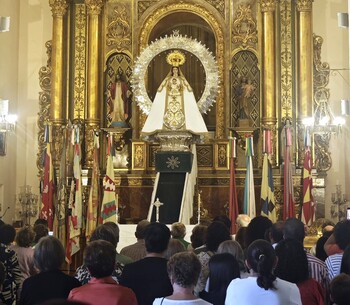 La Virgen de la Estrella vuelve a su camarín