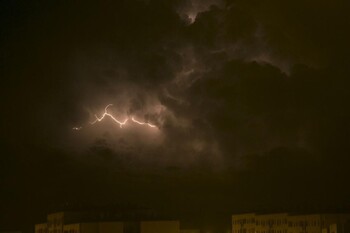 Posibles tormentas secas en la zona del valle del Guadiana