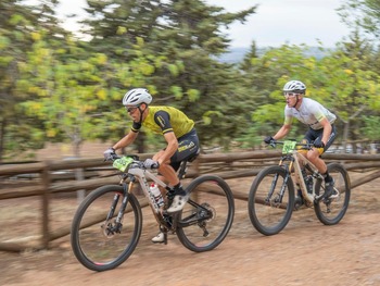 Merino y García Antequera revalidan sus títulos en el Open BTT