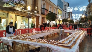 El roscón de Reyes solidario más grande de CLM, en Alcázar