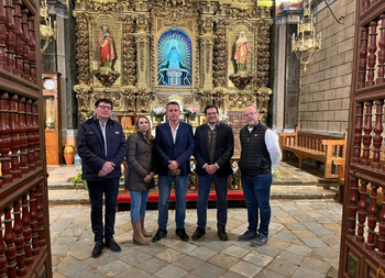 Valverde visita Las Virtudes en Santa Cruz de Mudela