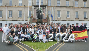 Globalcaja el Spanish Day en sus cursos de inglés en Irlanda