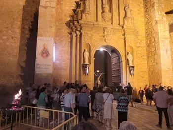 Música, pitos y limoná en honor al Cristo del Consuelo