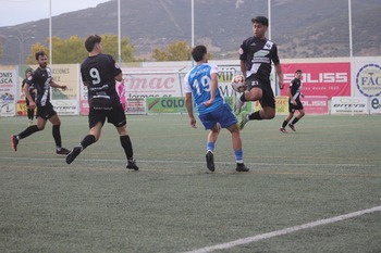 Duelo en la zona baja entre Marchamalo y Manzanares