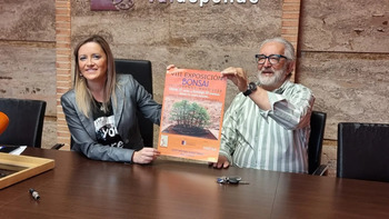 Valdepeñas acoge este fin de semana la exposición de bonsáis