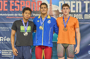 Radu Valentín Neata, bronce en los 200 estilos